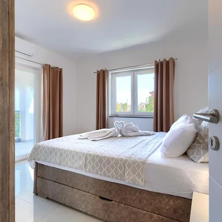 Amra-4 By Interhome Apartment