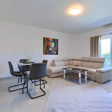 Amra-4 By Interhome * Porec