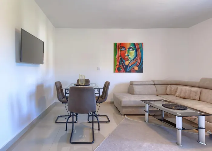 Lejlighed Amra 4 By Interhome