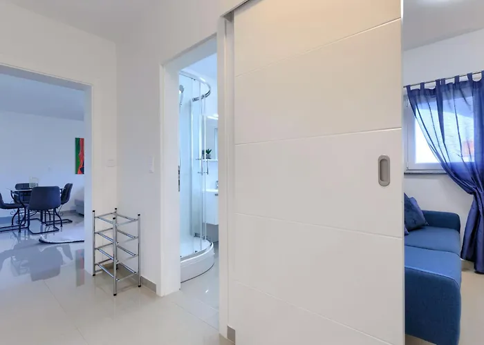 Amra 4 By Interhome Poreč