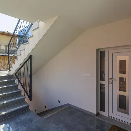 Amra 4 By Interhome Апартаменты *